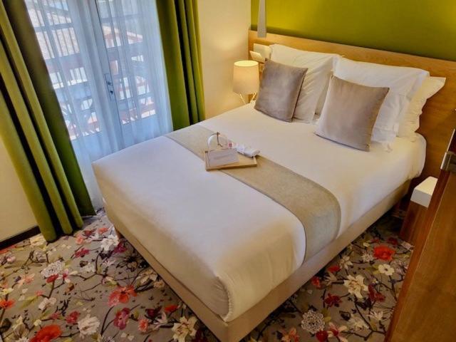 Hotel Berria Hasparren Kültér fotó